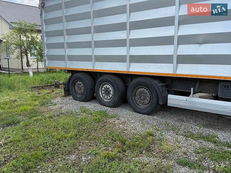 Зерновоз DAF XF 105 2008 в Івано-Франківську