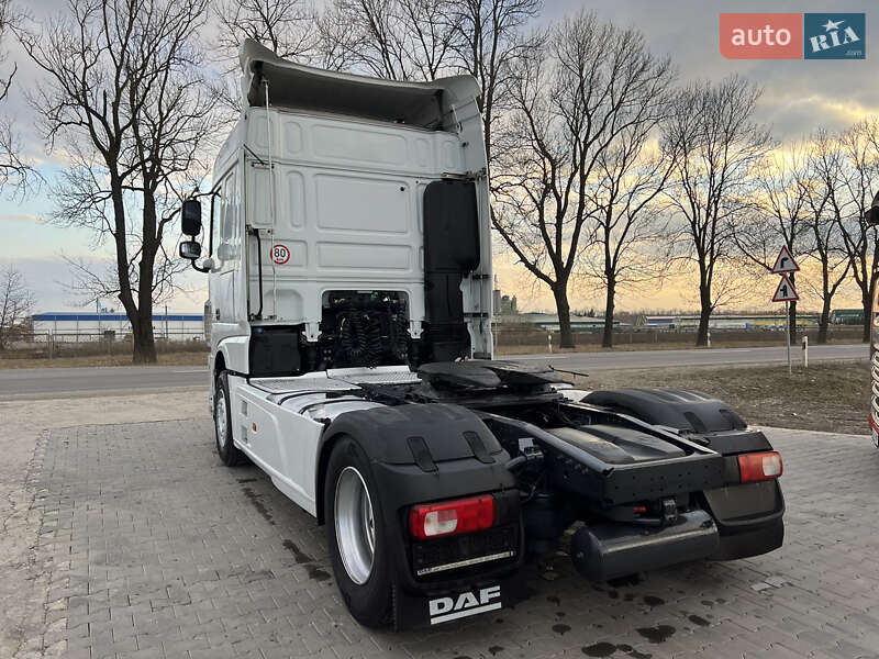 Тягач DAF XF 106 2015 в Черновцах