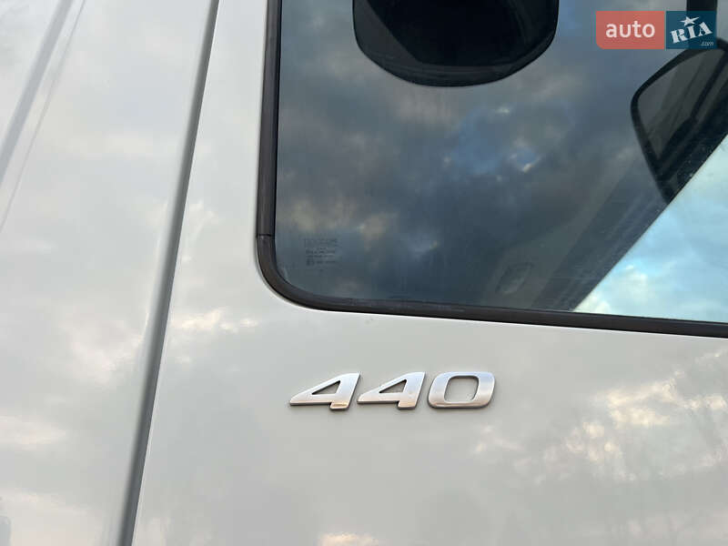 Тягач DAF XF 106 2015 в Черновцах