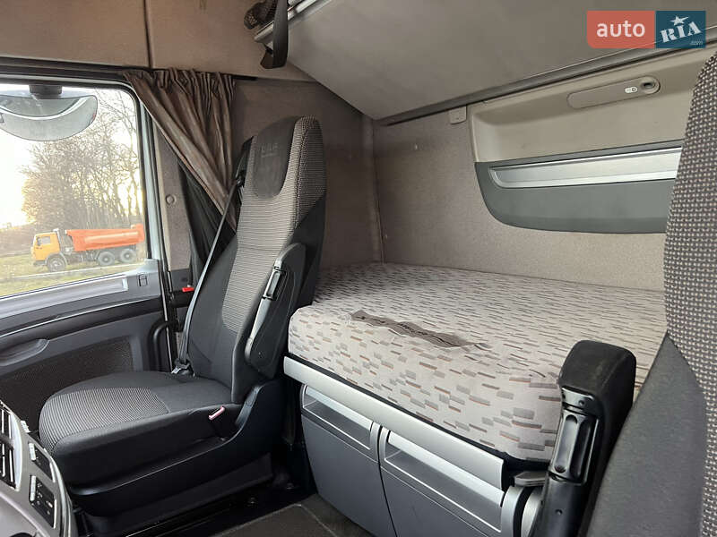 Тягач DAF XF 106 2015 в Черновцах