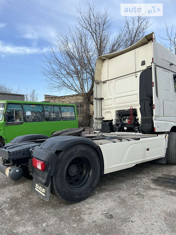 Тягач DAF XF 106 2014 в Ровно