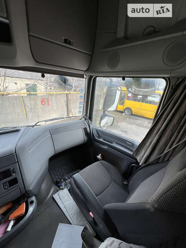 Тягач DAF XF 106 2014 в Ровно