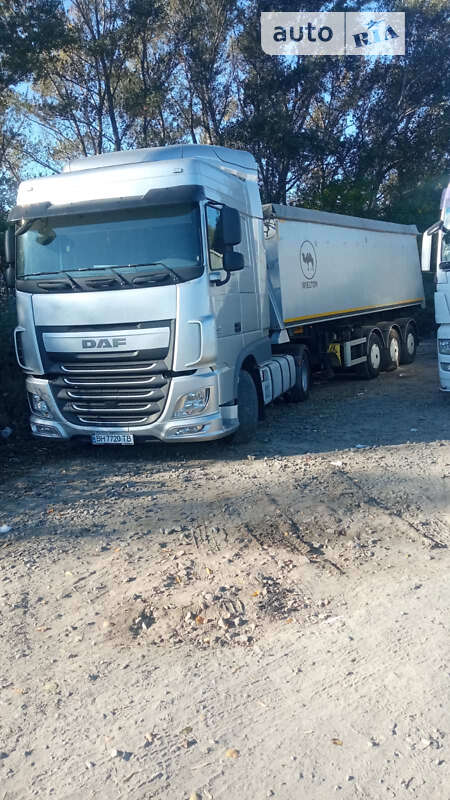 Тягач DAF XF 106 2014 в 