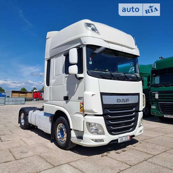 Тягач DAF XF 106 2017 в Тячеве