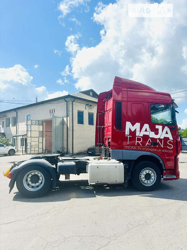 Тягач DAF XF 106 2014 в Хороле