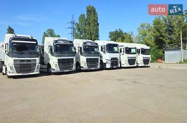 Тягач DAF XF 106 2015 в 