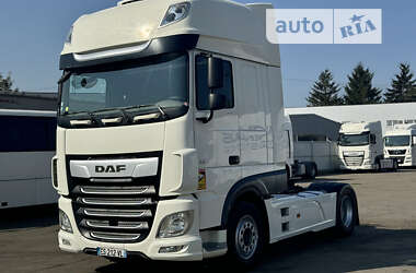 Тягач DAF XF 106 2017 в Ровно