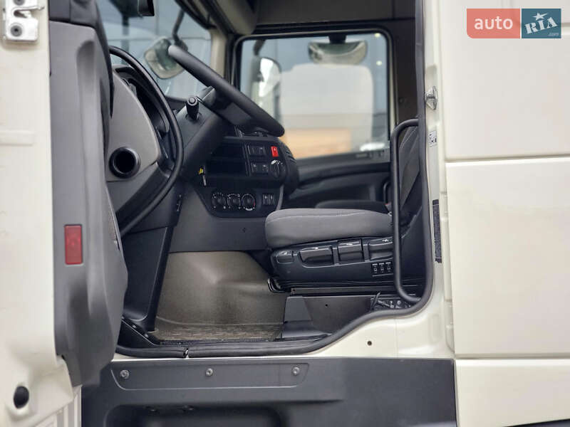 Тягач DAF XF 106 2015 в Ровно