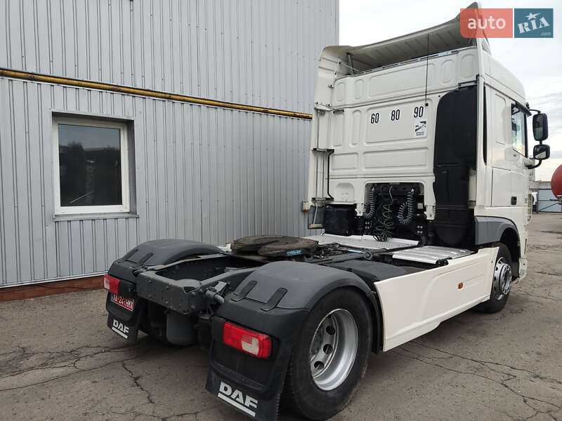 Тягач DAF XF 106 2017 в Ровно