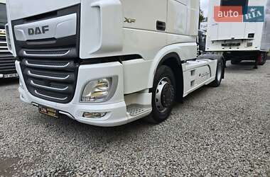 Тягач DAF XF 106 2017 в 