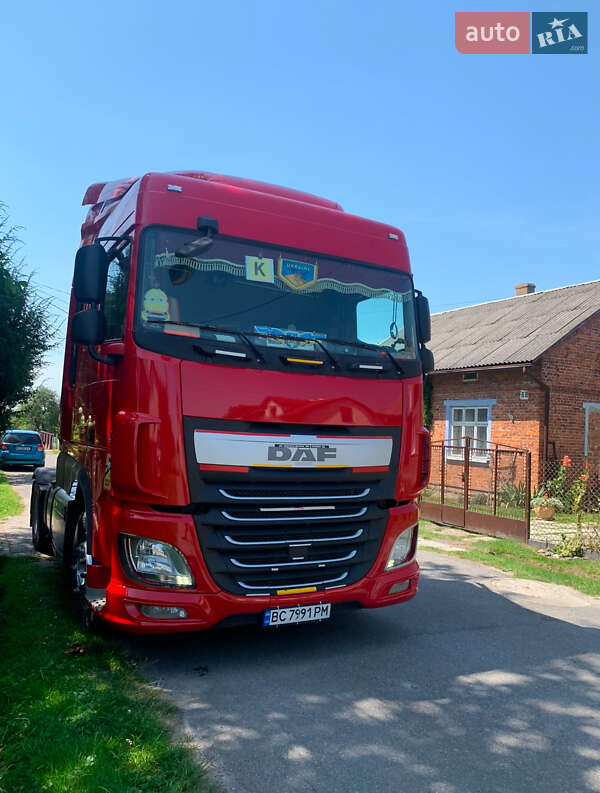 Тягач DAF XF 106 2015 в 