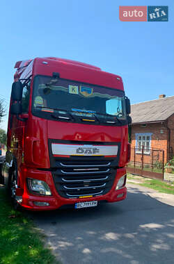 Тягач DAF XF 106 2015 в 