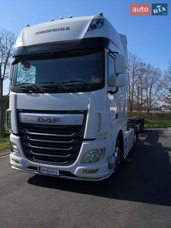 Тягач DAF XF 106 2015 в Одессе