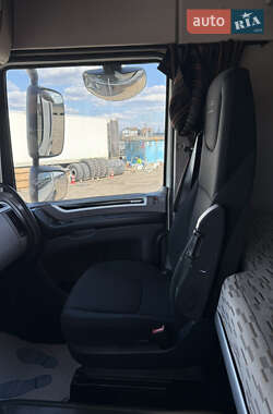 Тягач DAF XF 106 2017 в 