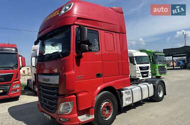 Тягач DAF XF 106 2017 в 