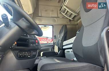 Тягач DAF XF 106 2017 в 