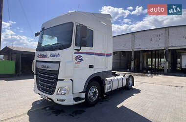 Тягач DAF XF 106 2015 в 