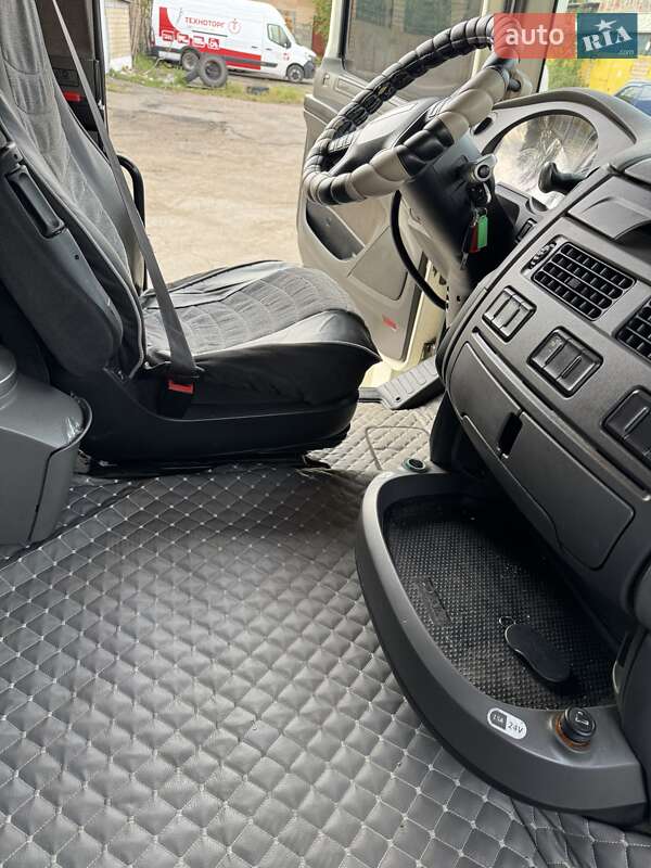 Тягач DAF XF 106 2014 в Одессе