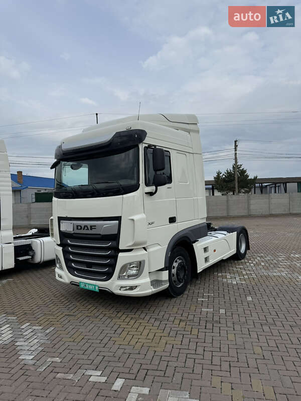 Тягач DAF XF 106 2018 в 
