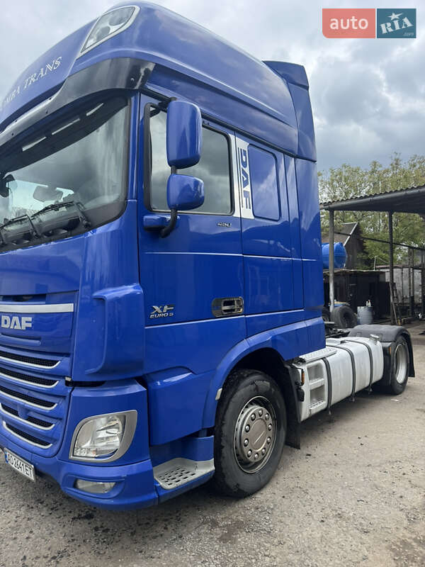 Тягач DAF XF 106 2015 в Мукачевому