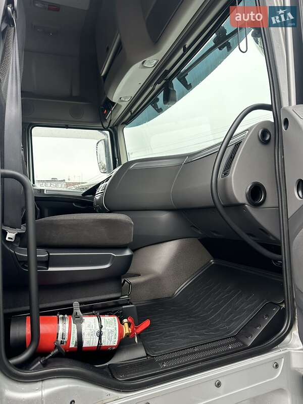 Тягач DAF XF 106 2016 в Гусятине фото 24 Тягач DAF XF 106 2016 в Гусятине