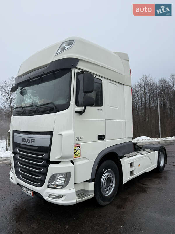 Тягач DAF XF 106 2016 в Луцке