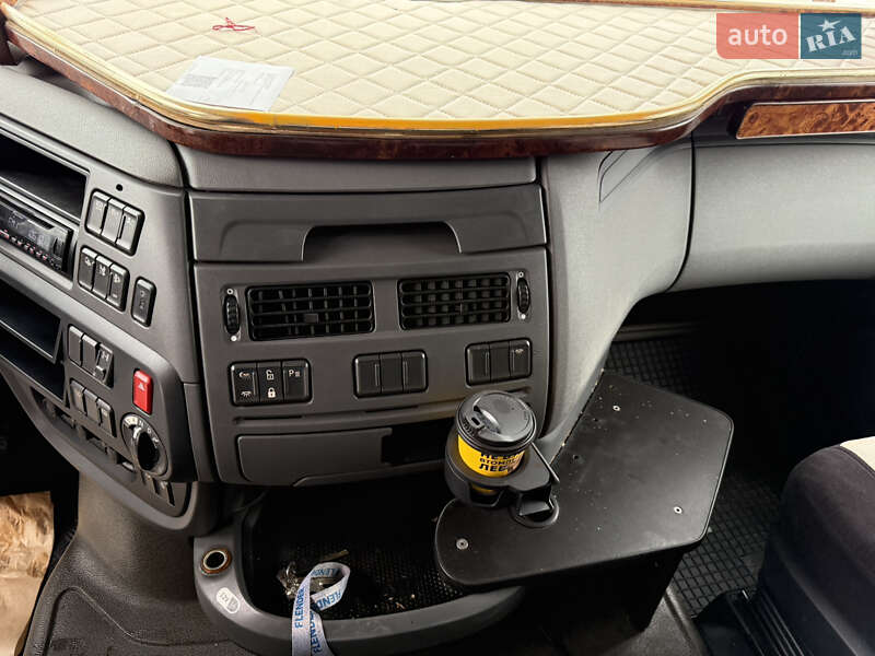 Тягач DAF XF 106 2016 в Луцке