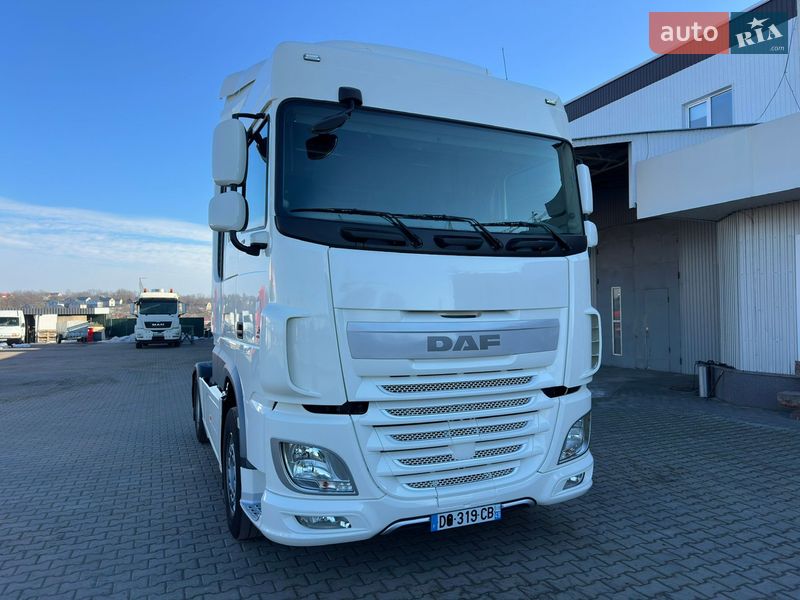 Тягач DAF XF 106 2015 в Виннице