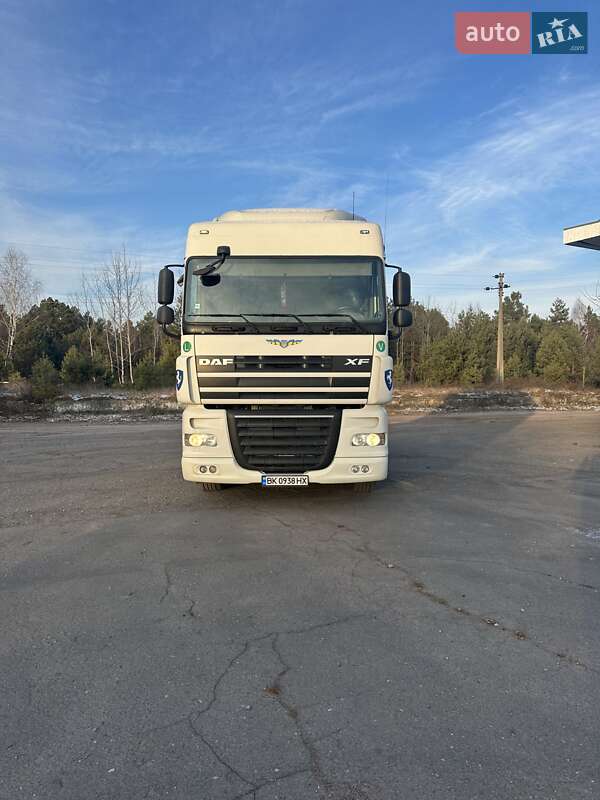 Тягач DAF XF 460 FT 2013 в Сарнах