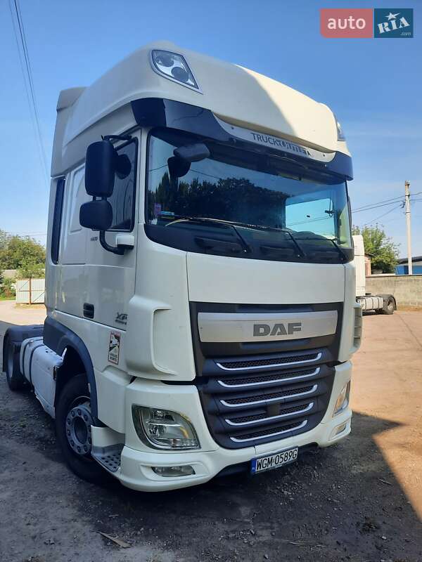 Тягач DAF XF 460 FT 2017 в 