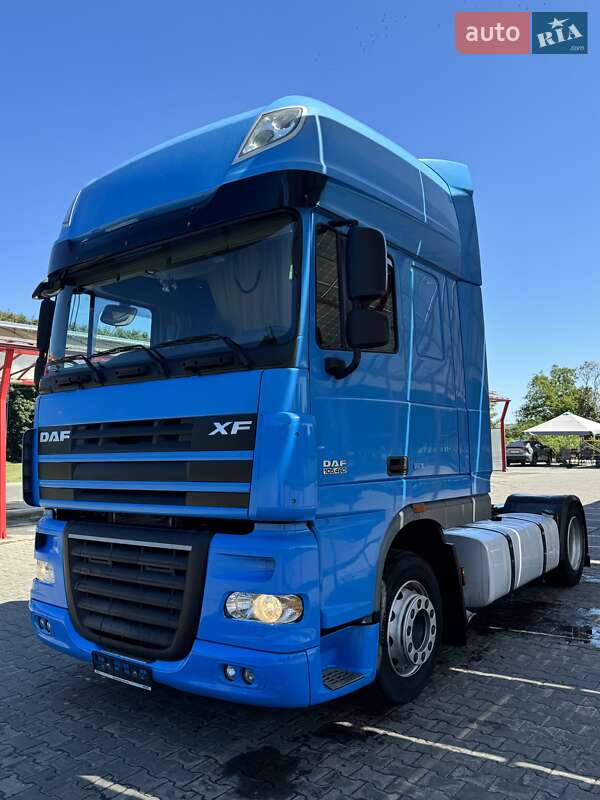 Тягач DAF XF 460 FT 2013 в 