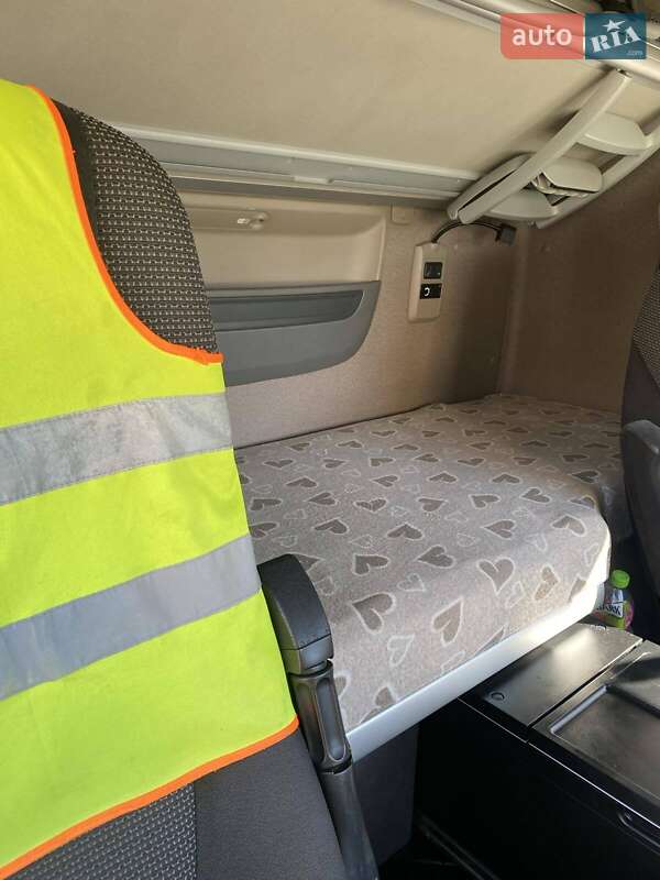 Тягач DAF XF 460 FT 2015 в Львове