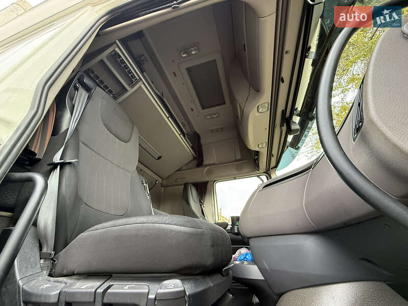 Контейнеровоз DAF XF 480 FT 2017 в Дніпрі фото 21 Контейнеровоз DAF XF 480 FT 2017 в Дніпрі