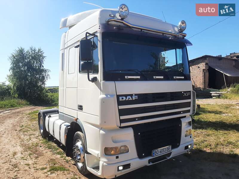 Тягач DAF XF 95.430 2006 в Зборові