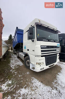 Тягач DAF XF 95.430 2006 в Самборе