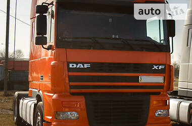 Тягач DAF XF 95 2004 в 