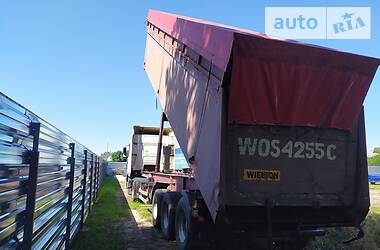 Тягач DAF XF 95 2000 в Козельце