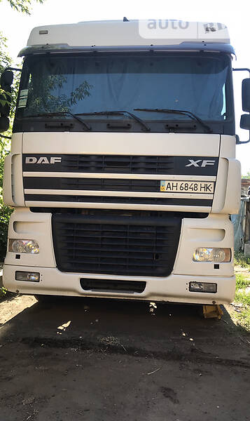 Тягач DAF XF 95 2004 в Бахмуте