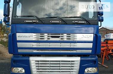 Тягач DAF XF 95 2005 в Чернигове