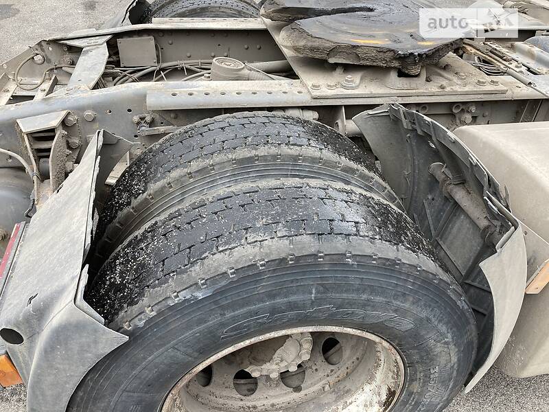 Тягач DAF XF 95 2001 в Кривом Роге