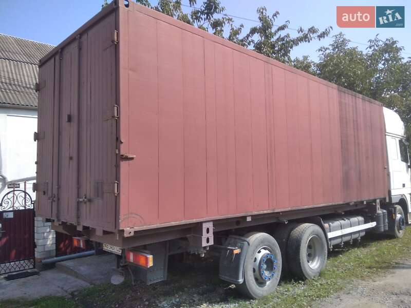 Грузовой фургон DAF XF 95 2006 в Хмельнике