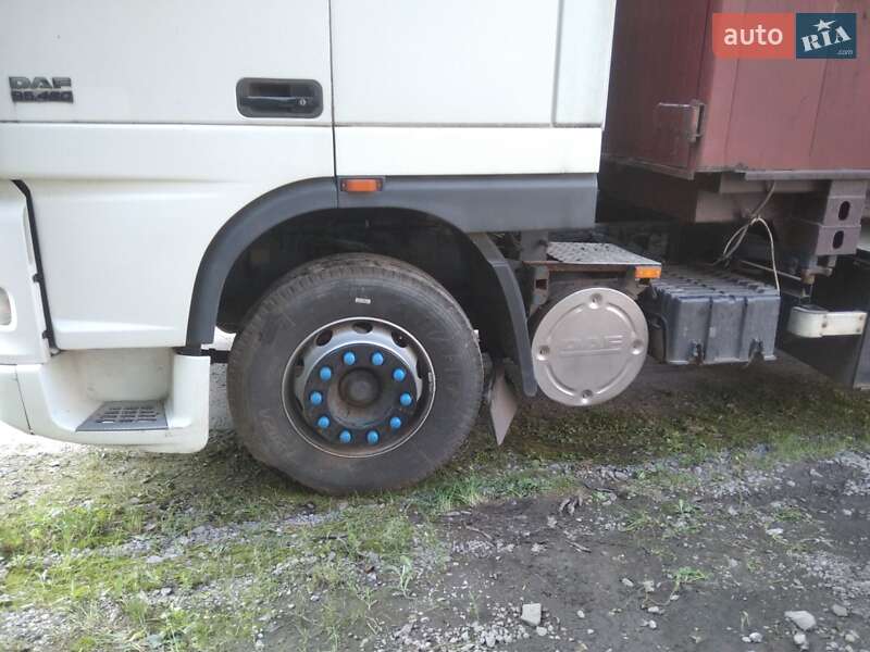 Грузовой фургон DAF XF 95 2006 в Хмельнике