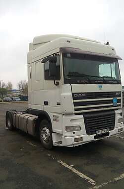 Тягач DAF XF 95 2004 в Дніпрі