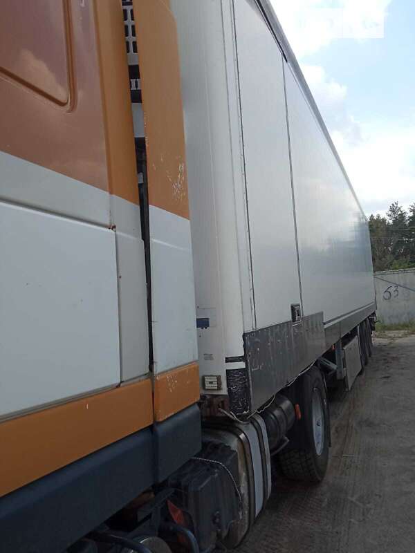 Тягач DAF XF 95 2002 в Харкові