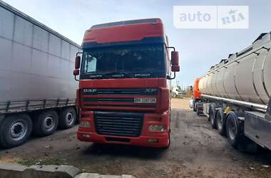 Зерновоз DAF XF 95 2004 в Ровно