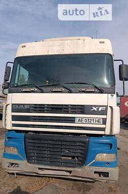 Тягач DAF XF 95 2006 в Дніпрі