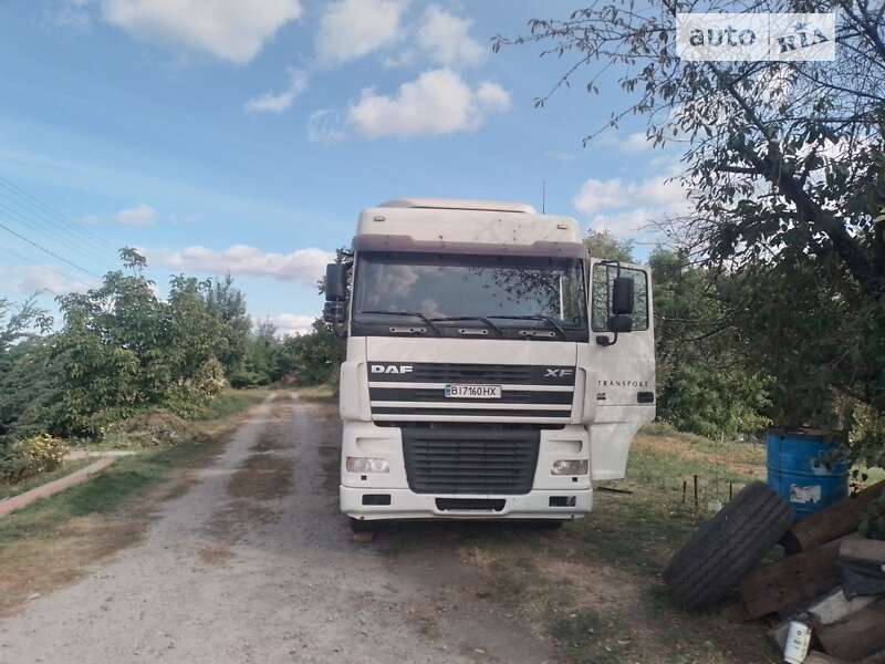 Тягач DAF XF 95 2006 в Полтаві