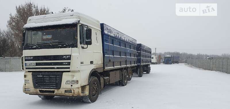 Зерновоз DAF XF 95 2004 в Диканьці