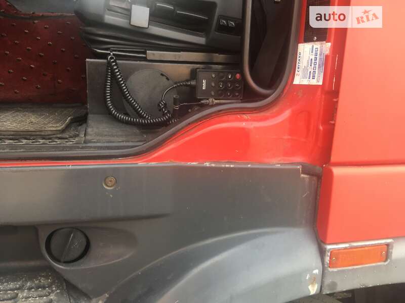 Інші вантажівки DAF XF 95 2000 в Славуті