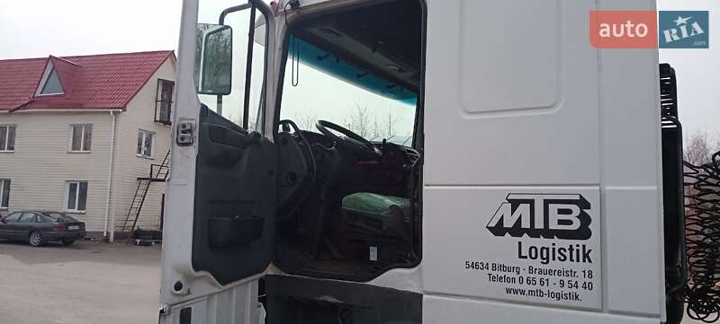 Тягач DAF XF 95 2002 в Фастове